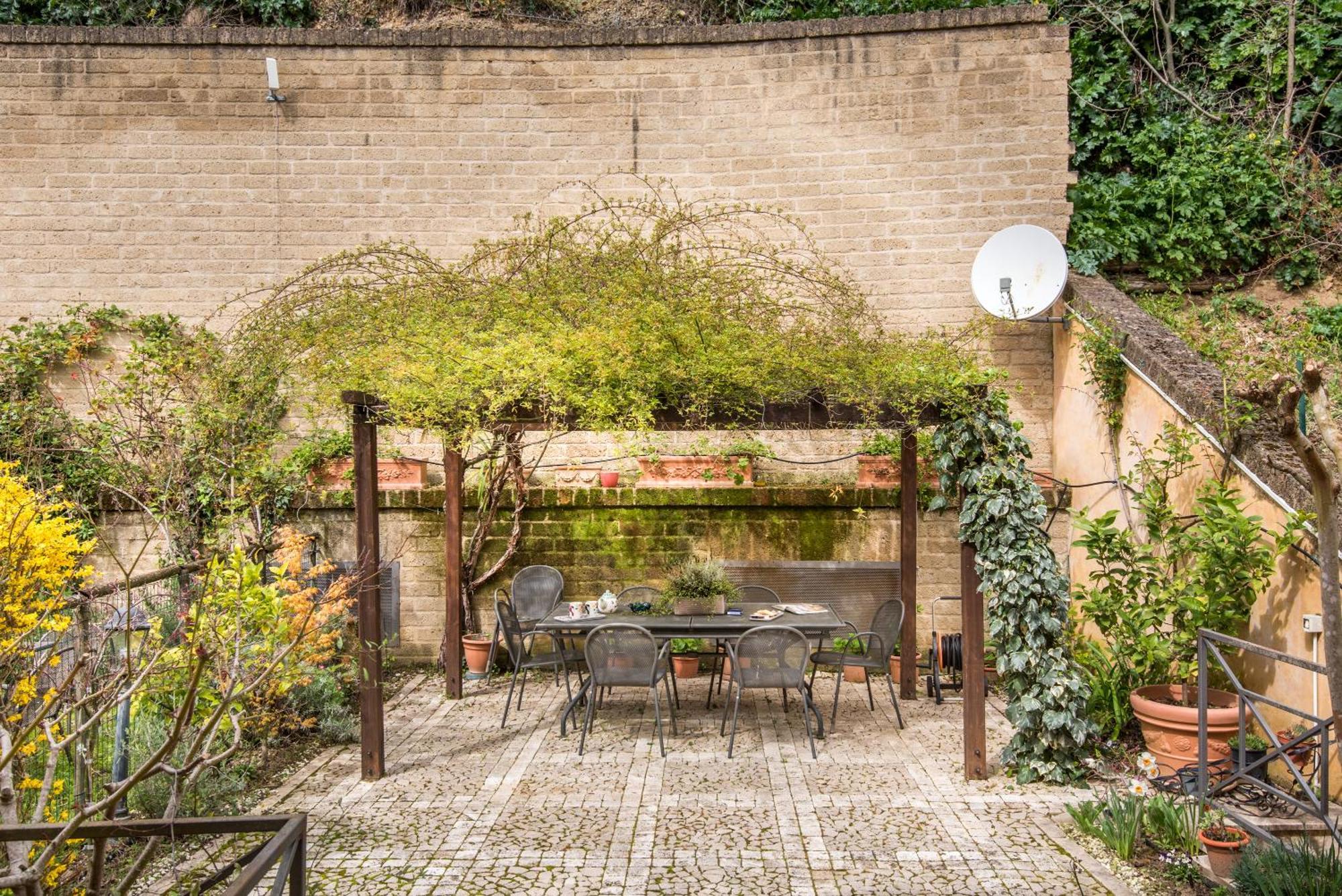Secret Garden Siena Βίλα Εξωτερικό φωτογραφία