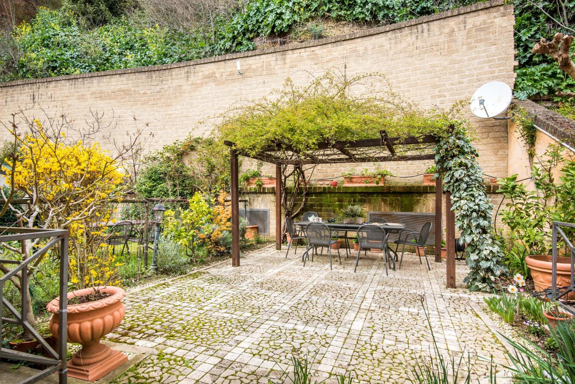 Secret Garden Siena Βίλα Εξωτερικό φωτογραφία